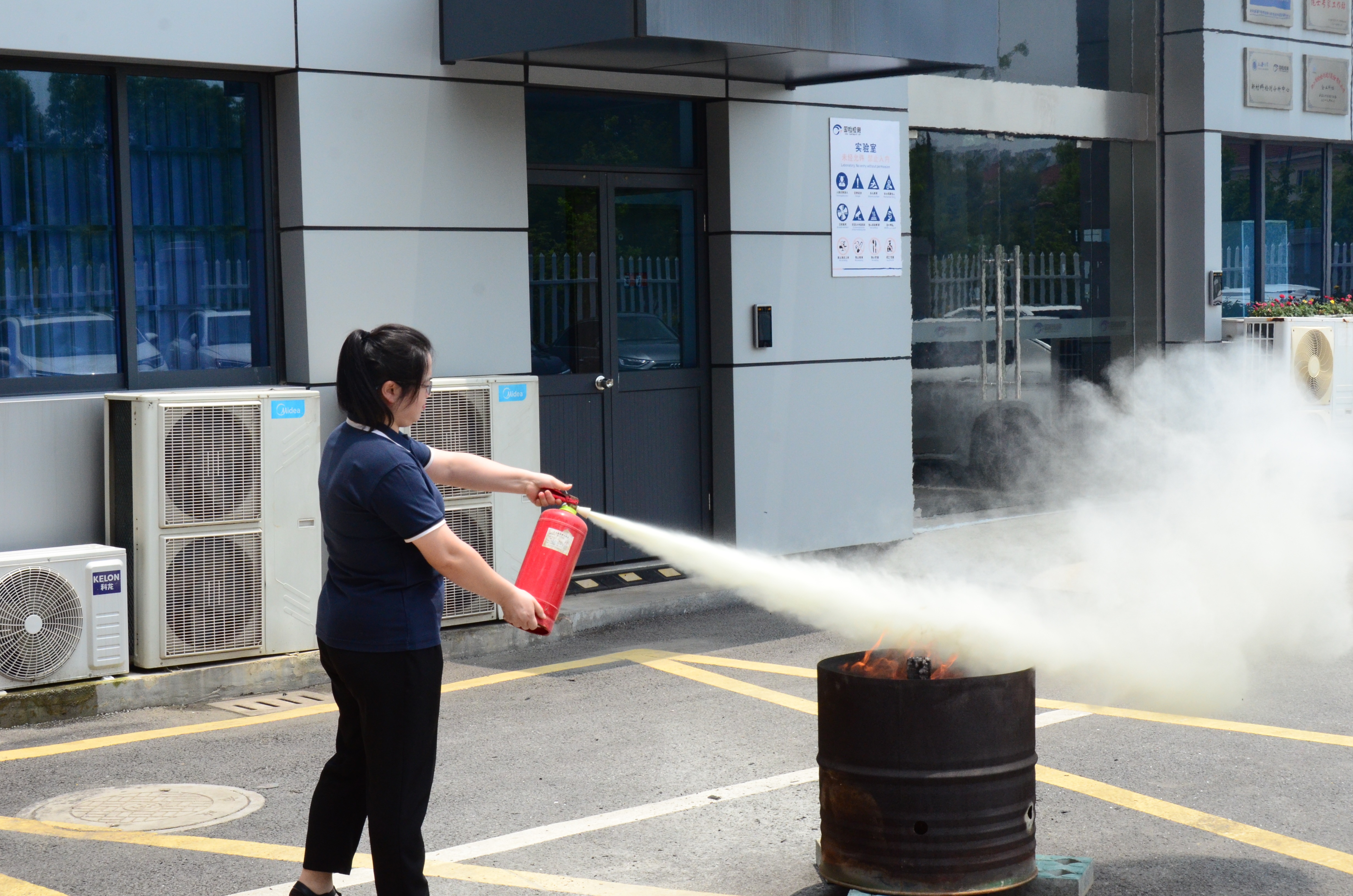 人人講安全！個(gè)個(gè)會(huì)應(yīng)急！03